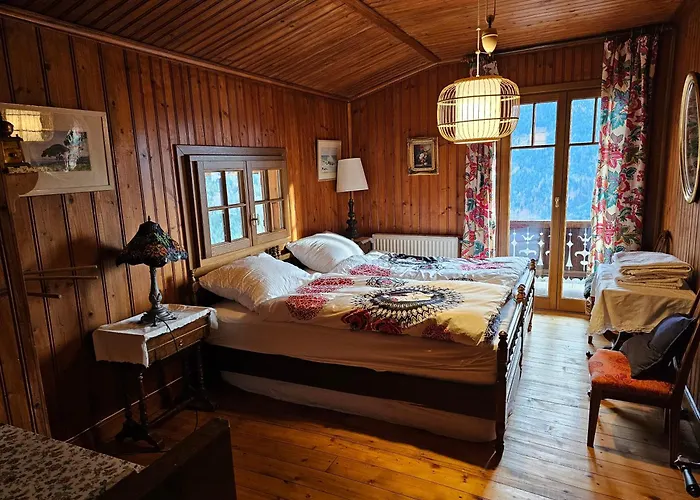 Magnifique Valerie 5 A Coucher & Vue Unique Chalet